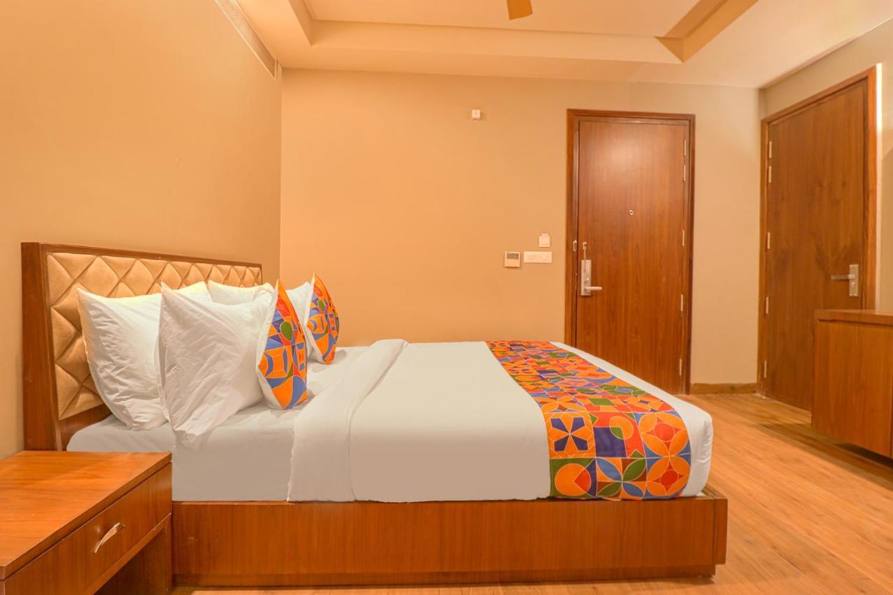 Fabhotel Prime Shanit Delhi  Dış mekan fotoğraf